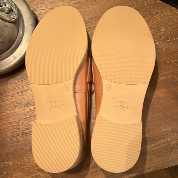 Crown Vintage Lornita Flat Loafers - Picture 7 of 13